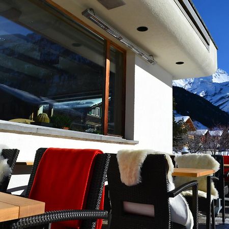 Bluemlisalp Hotel Kandersteg Bagian luar foto