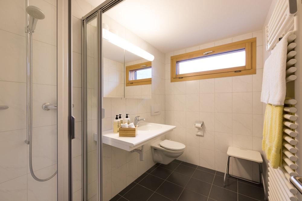 Bluemlisalp Hotel Kandersteg Bagian luar foto