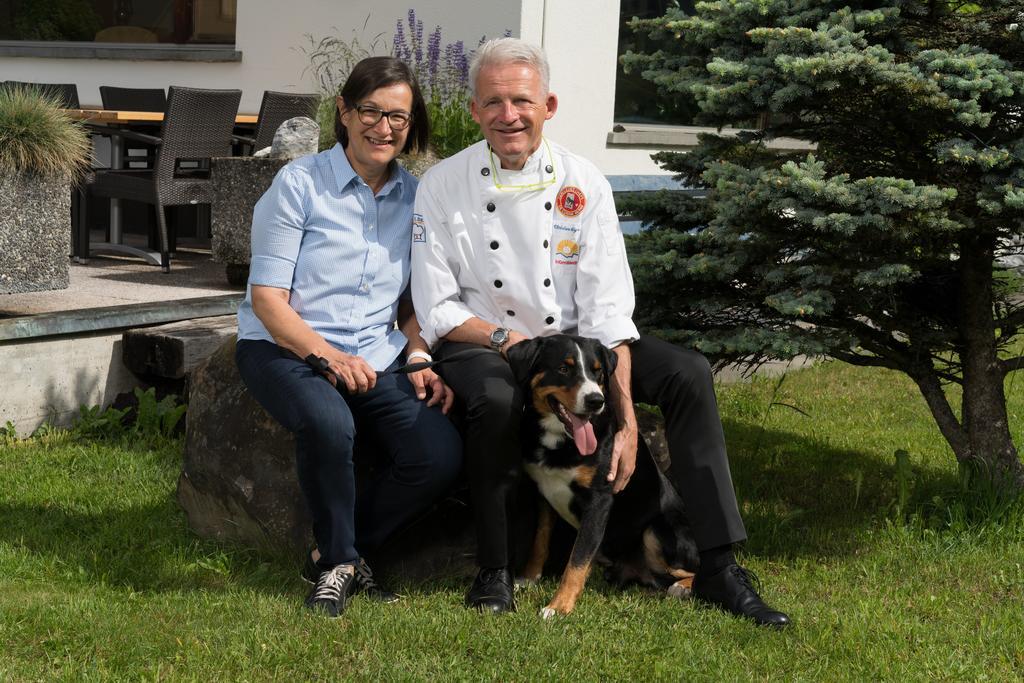 Bluemlisalp Hotel Kandersteg Bagian luar foto