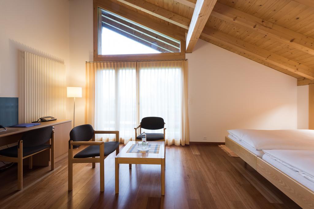 Bluemlisalp Hotel Kandersteg Bagian luar foto