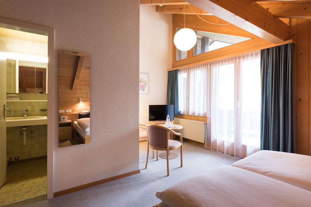 Bluemlisalp Hotel Kandersteg Bagian luar foto