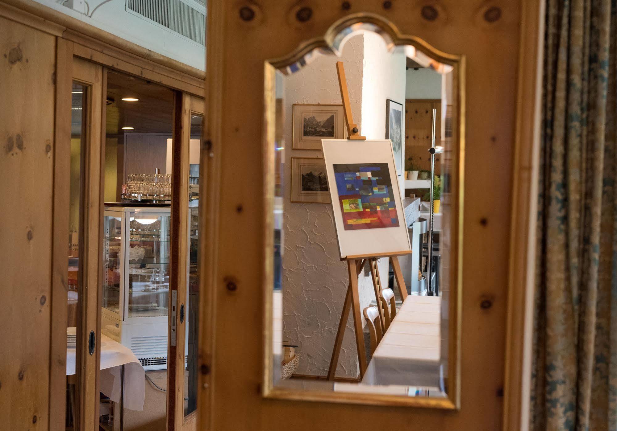 Bluemlisalp Hotel Kandersteg Bagian luar foto